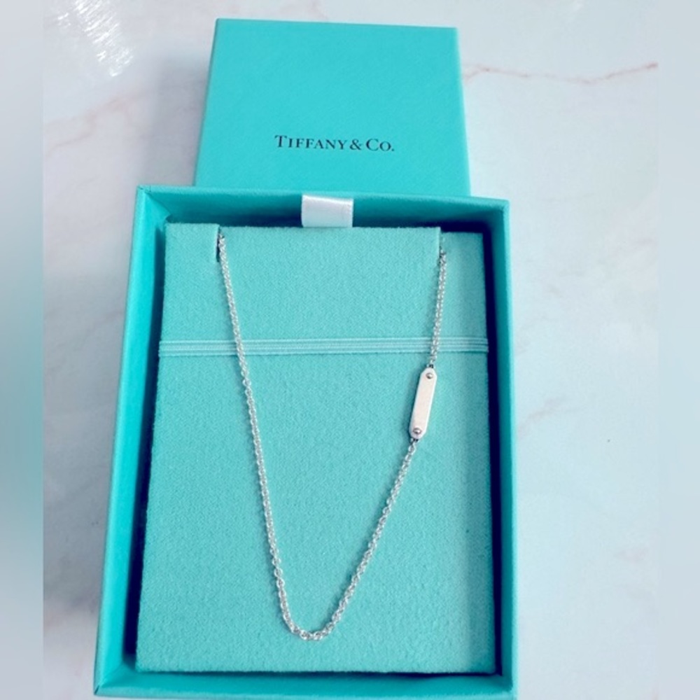 Tiffany & Co. mini tag necklace